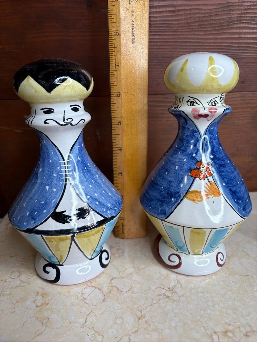 Vintage Italian Pottery King & Queen Salt and Pepper Shaker Set Hand Painted